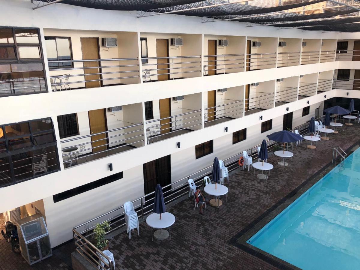 La Primera Grande Beach Resort Roxas  Exterior photo